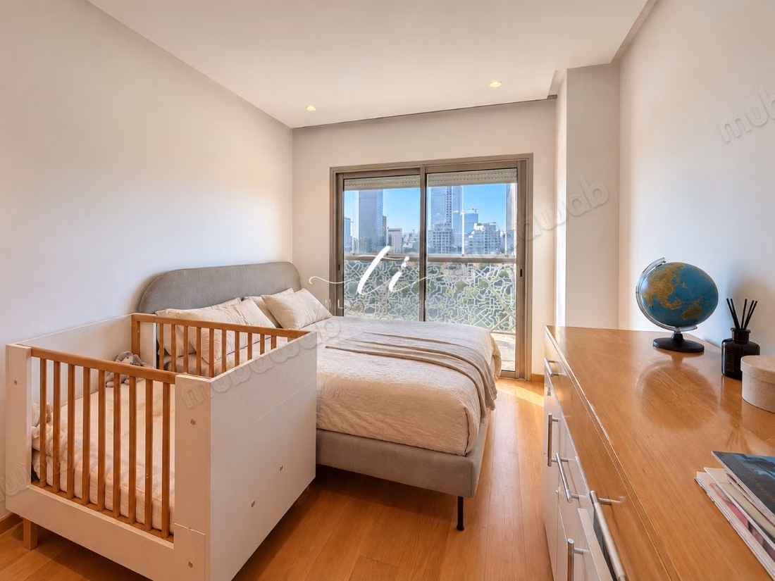 Appartement meublé de 3 chambres à CFC