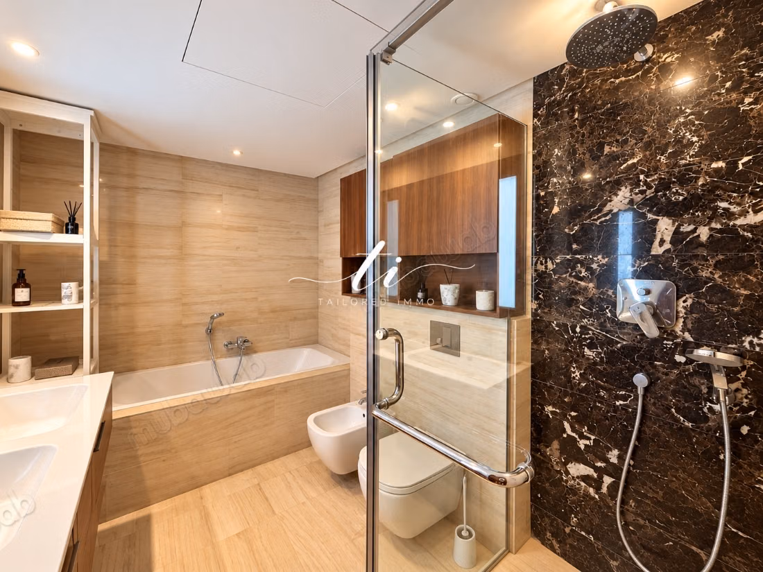 Appartement meublé de 3 chambres à CFC