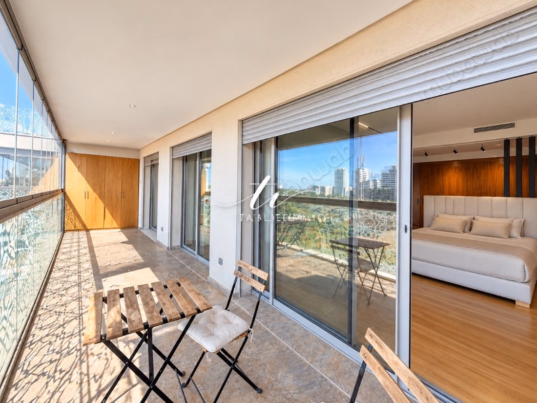 Appartement meublé de 3 chambres à CFC
