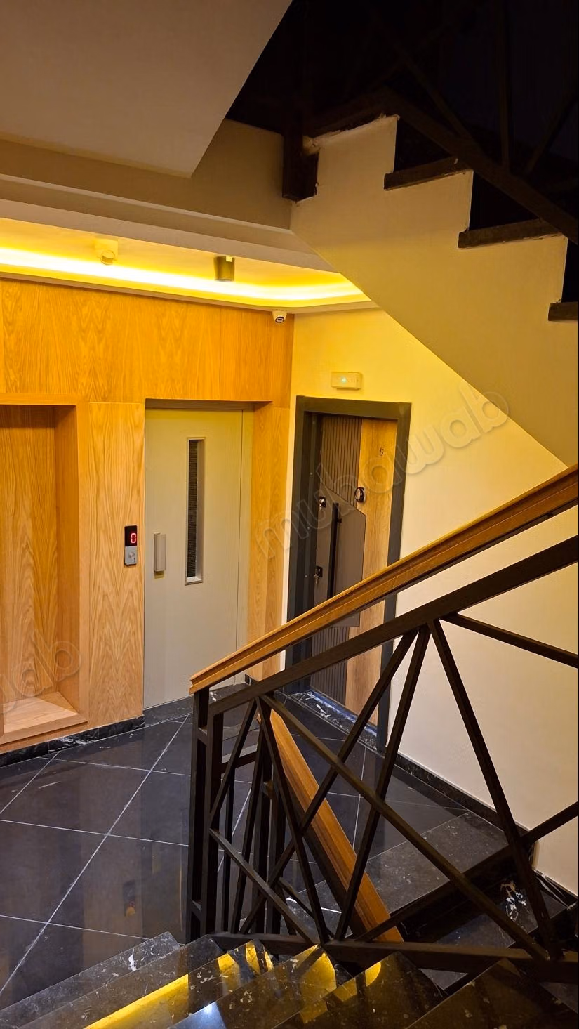 Bureaux en vente à Berrechid. Superficie 60 m². Porte blindée, sécurité
