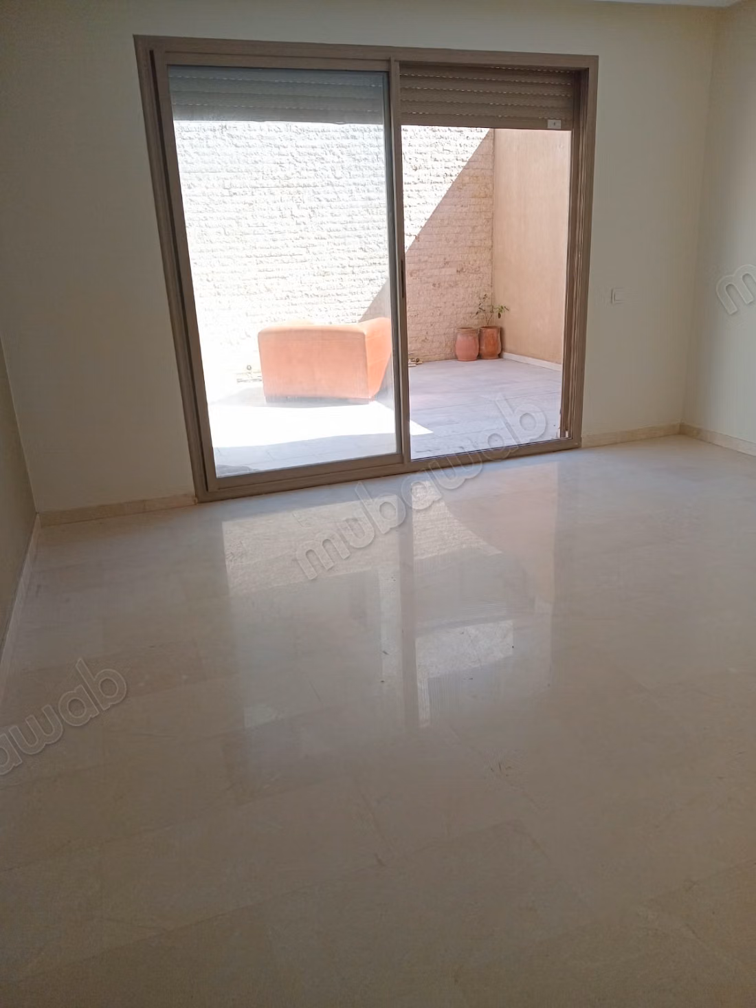 Appartement vide à louer –les princesses