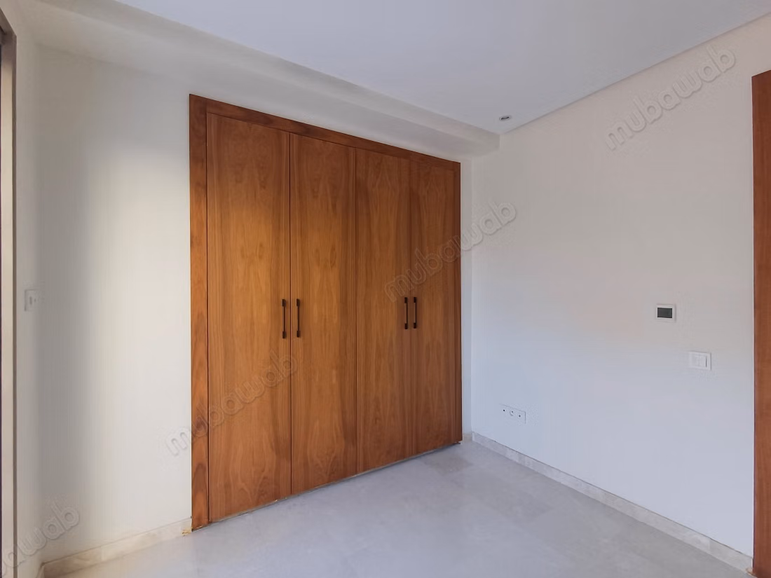 Appartement vide à louer –les princesses