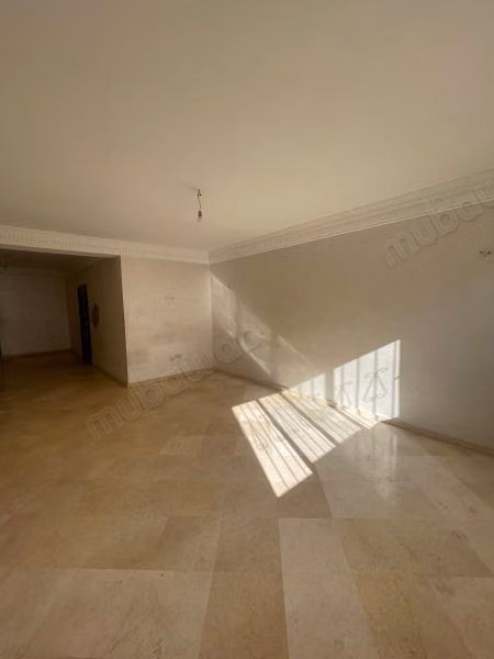 À louer – bel appartement ensoleillé à californie