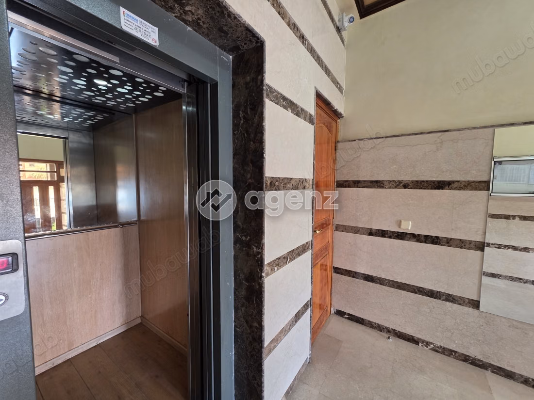 Appartement à vendre 76 m², 2 chambres 
Route de Safi 
Marrakech