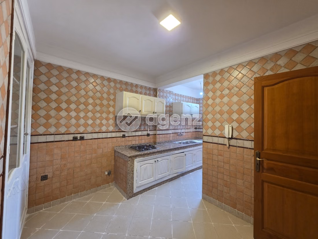 Appartement à vendre 76 m², 2 chambres 
Route de Safi 
Marrakech