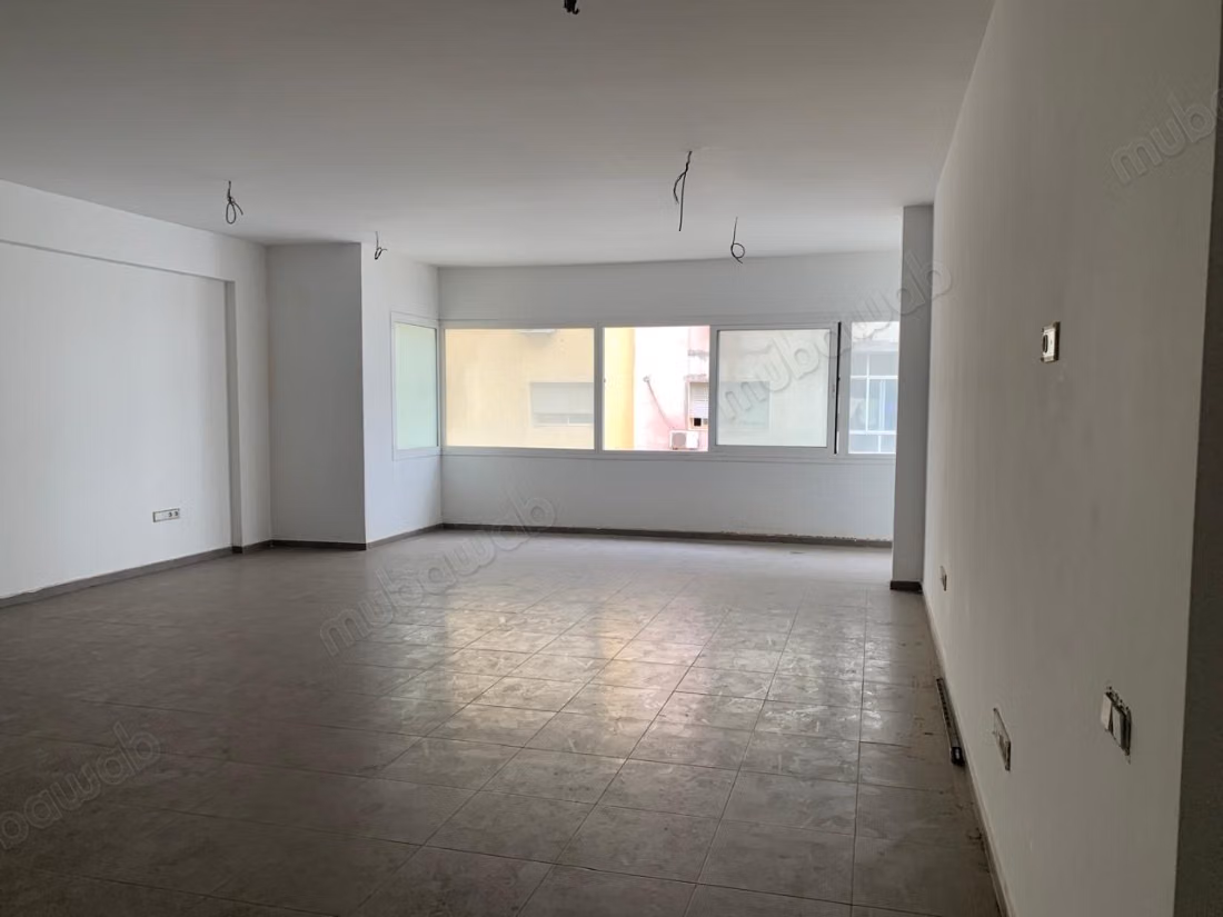 Bureau vente 85 m² Centre ville Declaration Totale