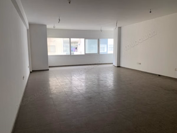 Bureau vente 85 m² Centre ville Declaration Totale