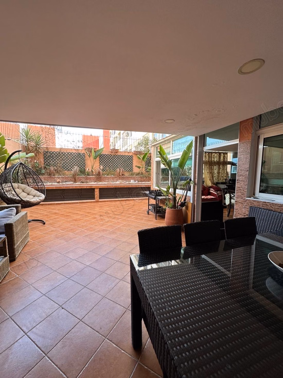 Apartamento espacioso de 184 m² con gran terraza amueblada