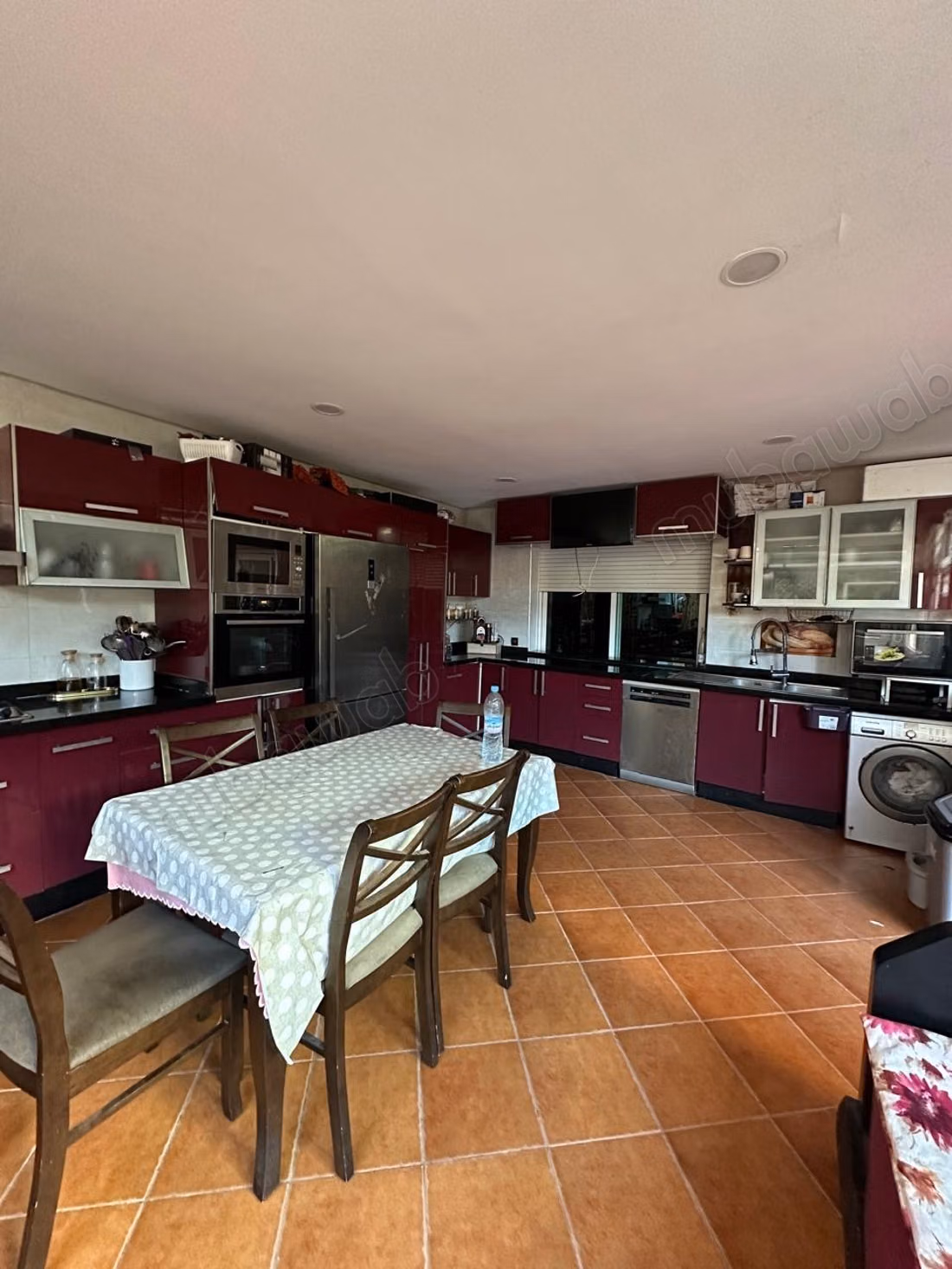 Apartamento espacioso de 184 m² con gran terraza amueblada