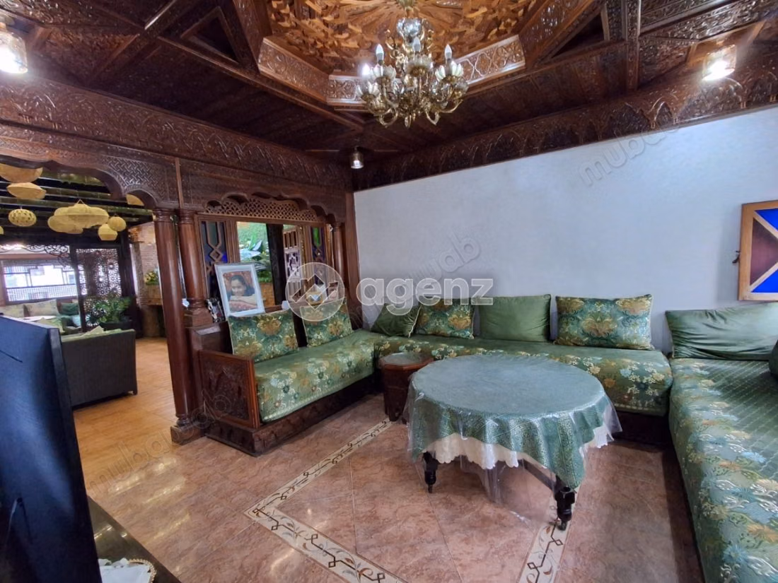 Appartement à vendre 140 m², 3 chambres 
Bourgogne Ouest 
Casablanca