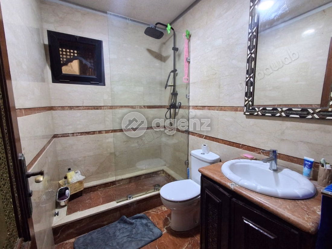 Appartement à vendre 140 m², 3 chambres 
Bourgogne Ouest 
Casablanca