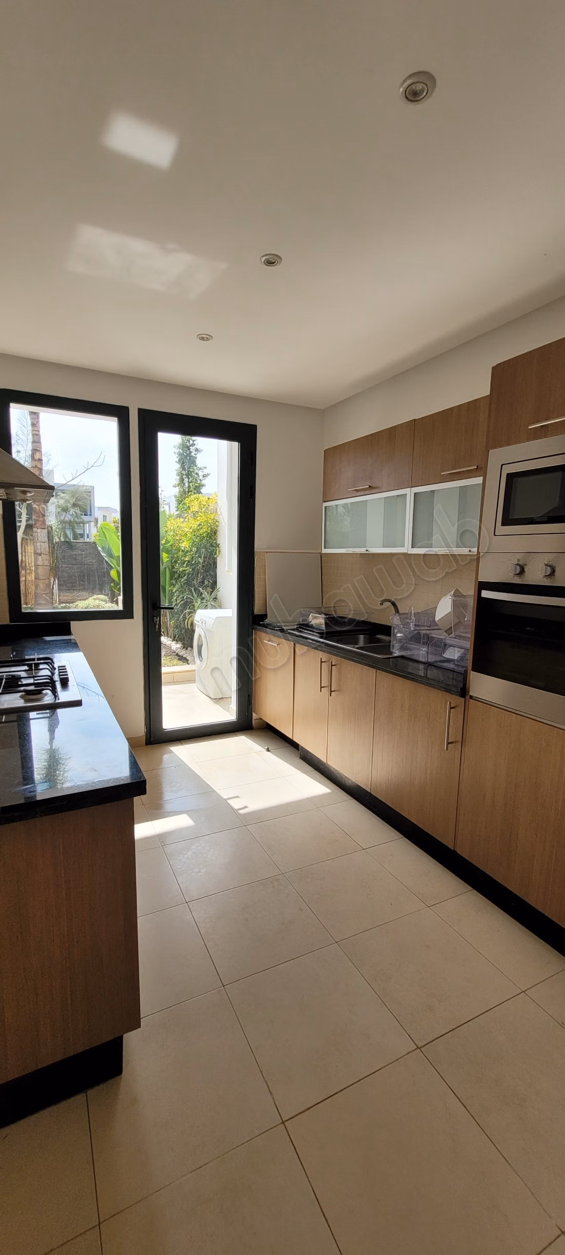 Rez de jardin à vendre, jardin, piscine privative