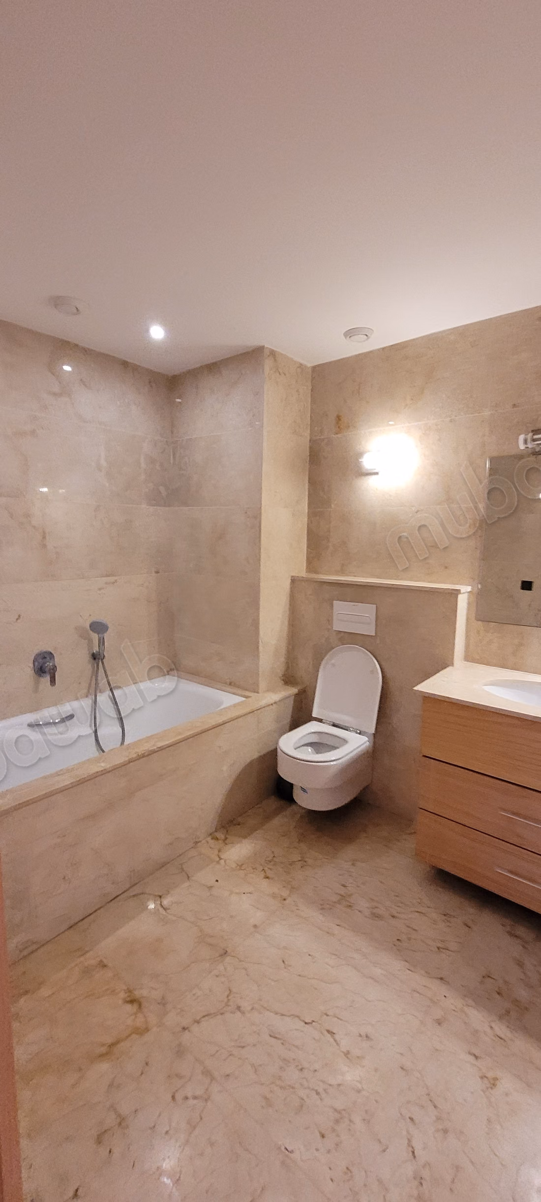 Rez de jardin à vendre, jardin, piscine privative