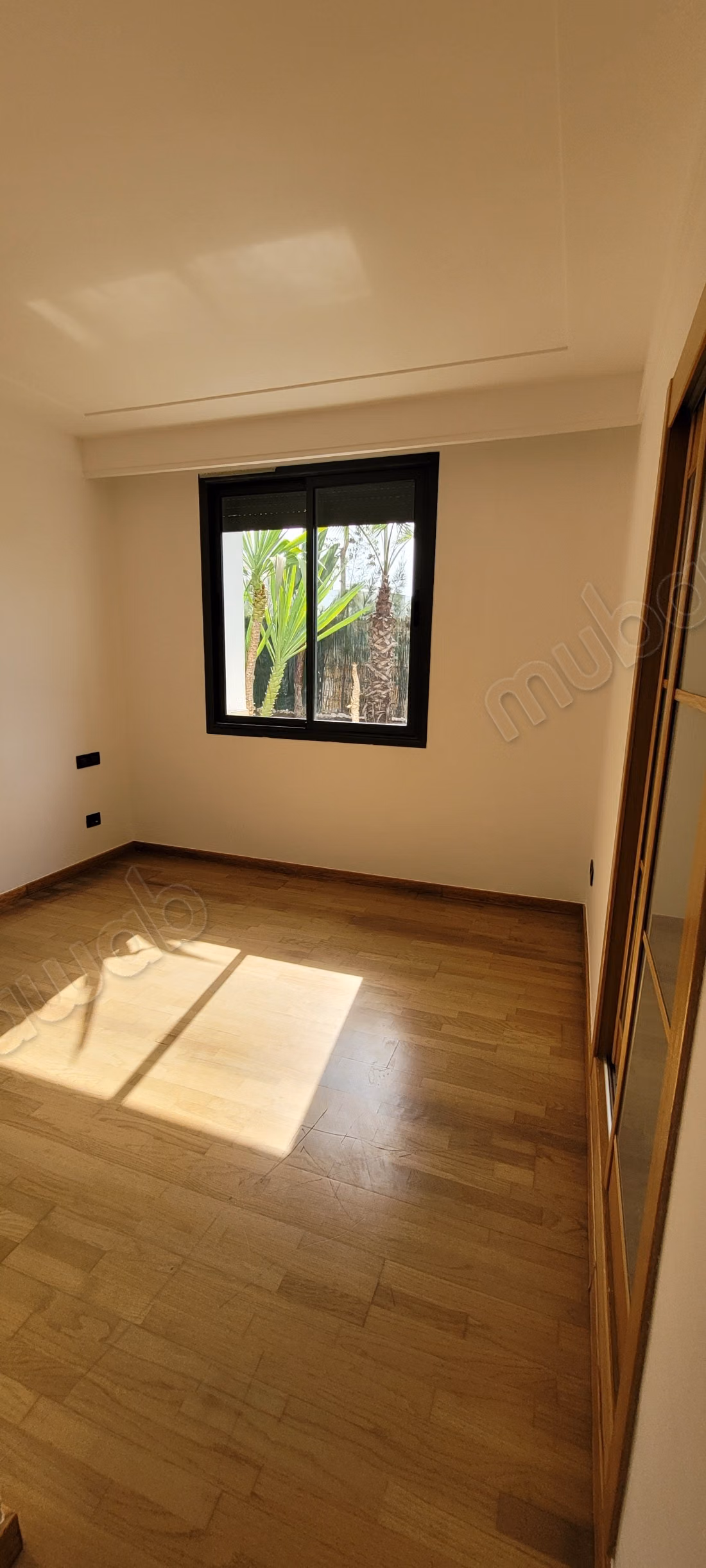 Rez de jardin à vendre, jardin, piscine privative