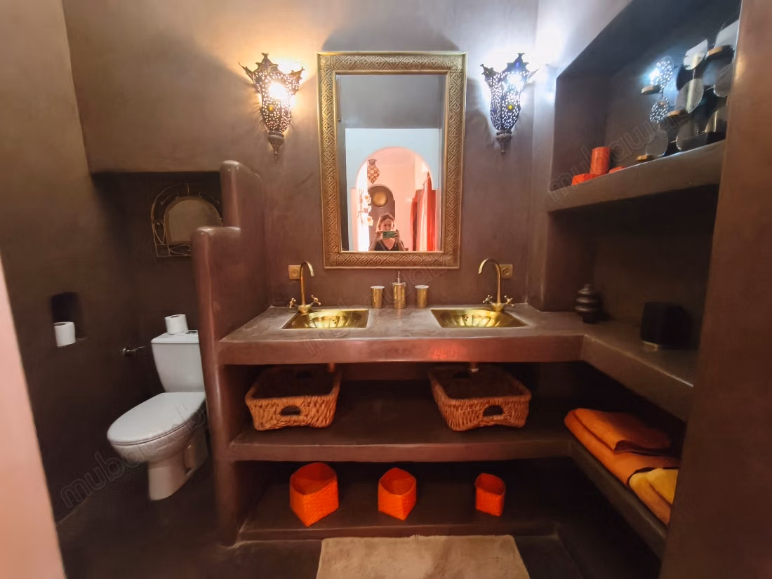 Somptueux riad titré de 132 M2 au sol