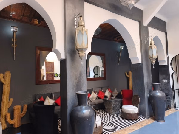 Somptueux riad titré de 132 M2 au sol