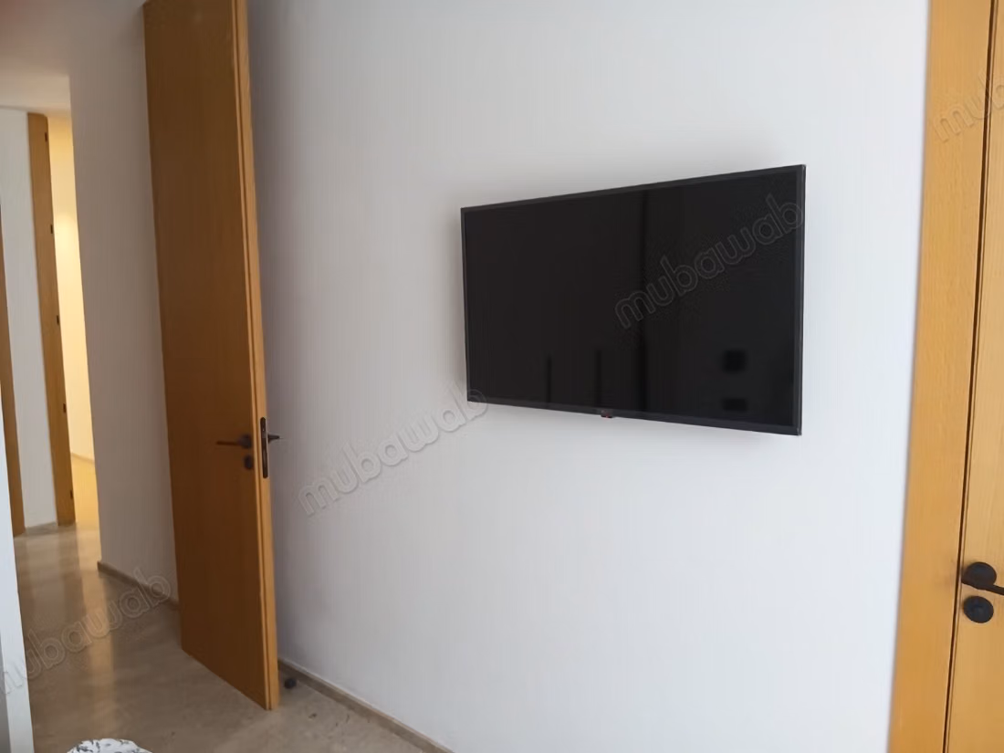 Maison de luxe à vendre à Agdal. 4 grandes pièces. Fenêtres double vitrage et chauffage central