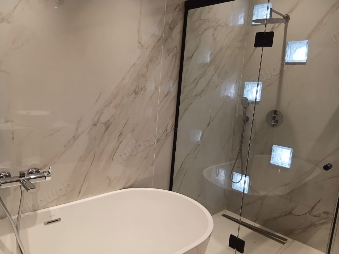 Maison de luxe à vendre à Agdal. 4 grandes pièces. Fenêtres double vitrage et chauffage central