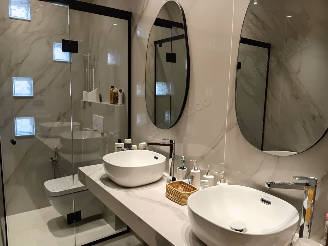 Maison de luxe à vendre à Agdal. 4 grandes pièces. Fenêtres double vitrage et chauffage central