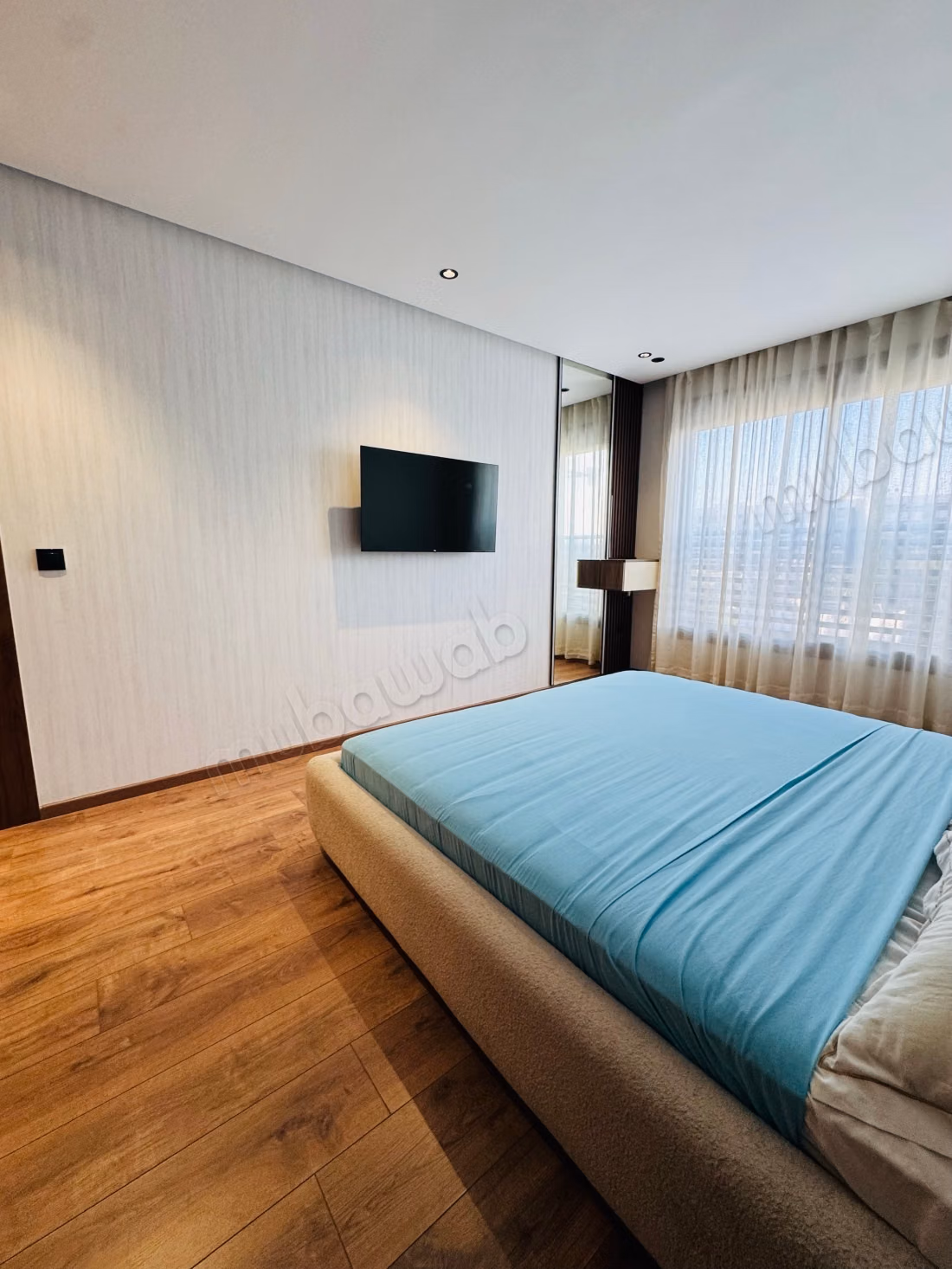 Superbe appartement à louer à Oasis.
Surface totale 60 m².
Meublé