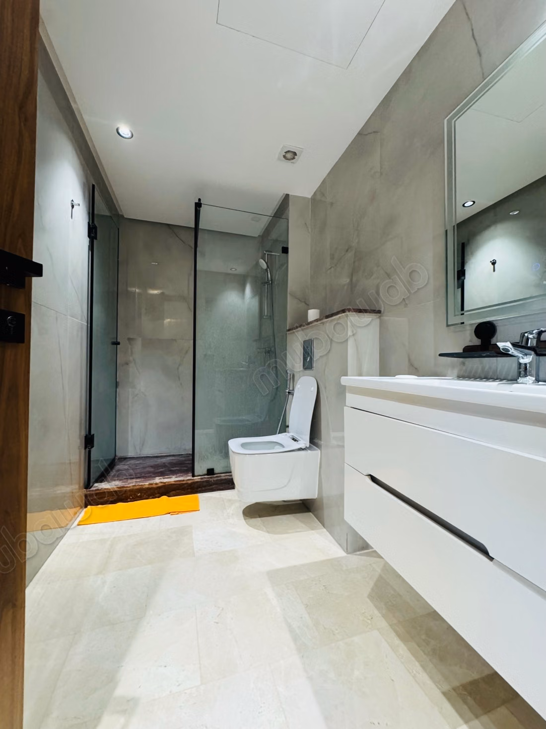 Superbe appartement à vendre à Oasis.
Surface de 60 m².
Meublé