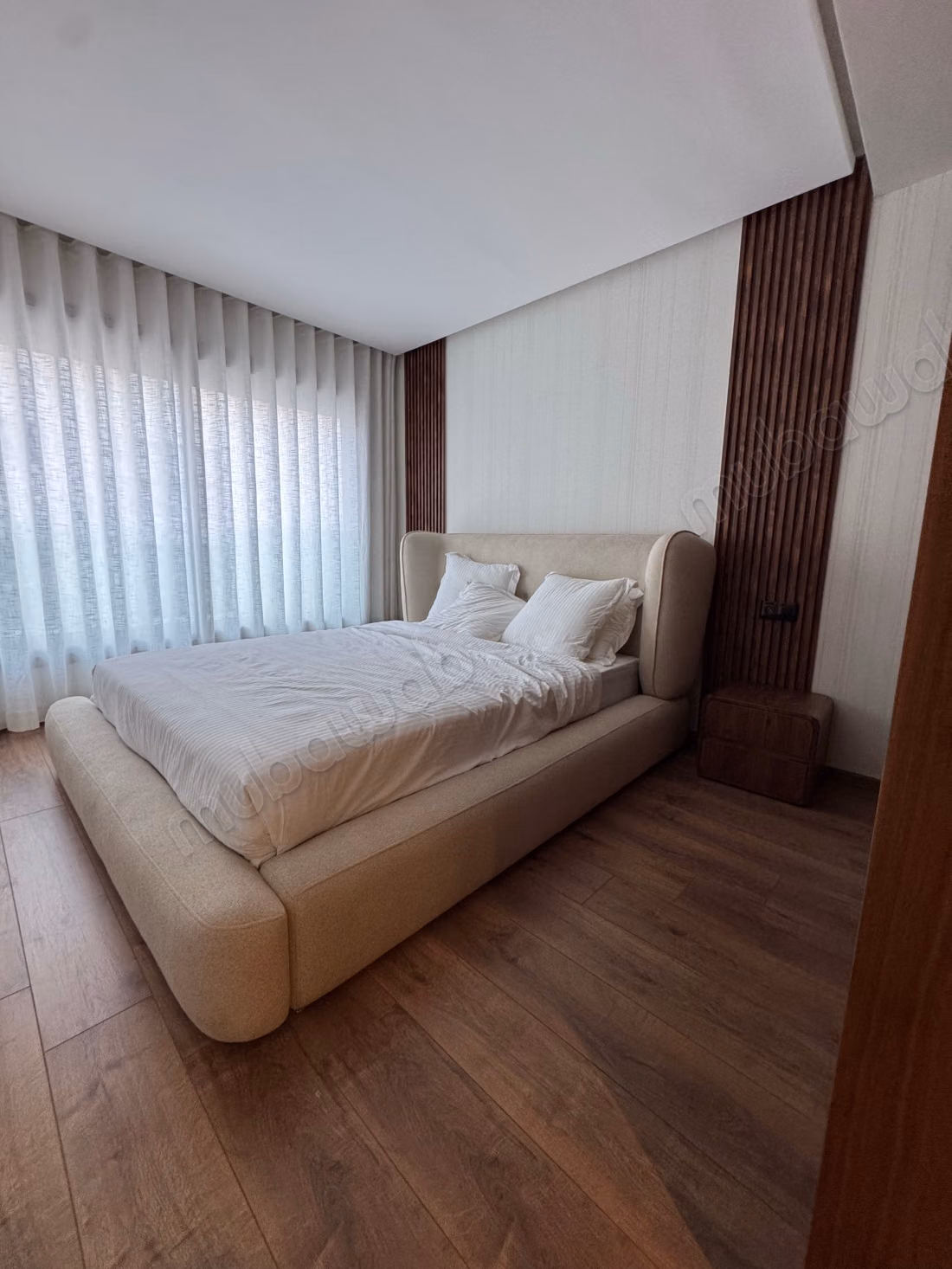 Superbe appartement à vendre à Oasis.
Surface de 60 m².
Meublé