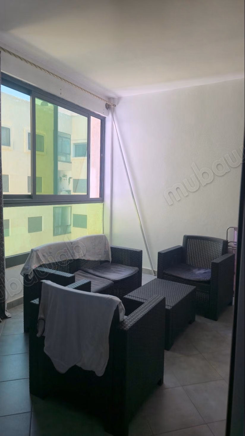 Joli studio à vendre de 57m² vue sur piscine