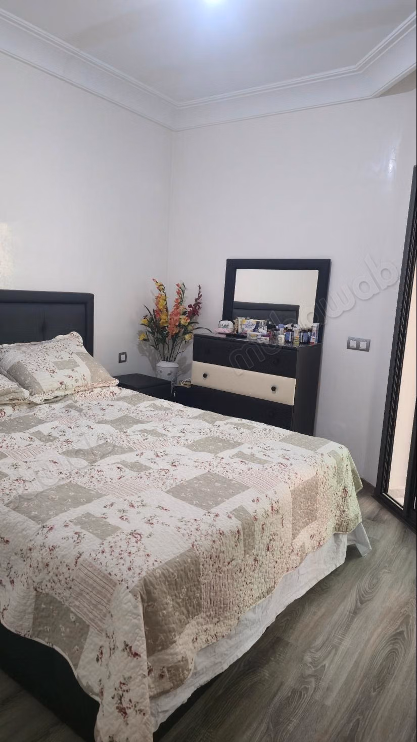Joli studio à vendre de 57m² vue sur piscine