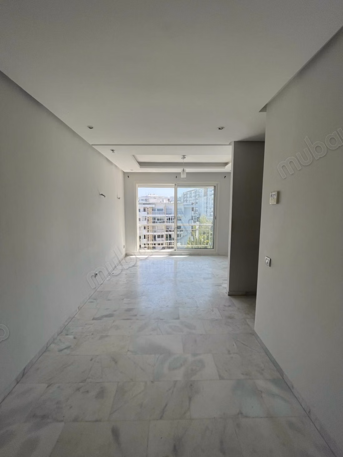 For rent - modern studio in Prestigia
