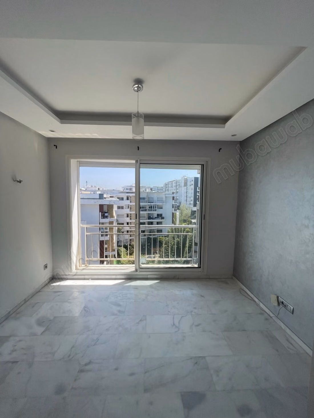 For rent - modern studio in Prestigia