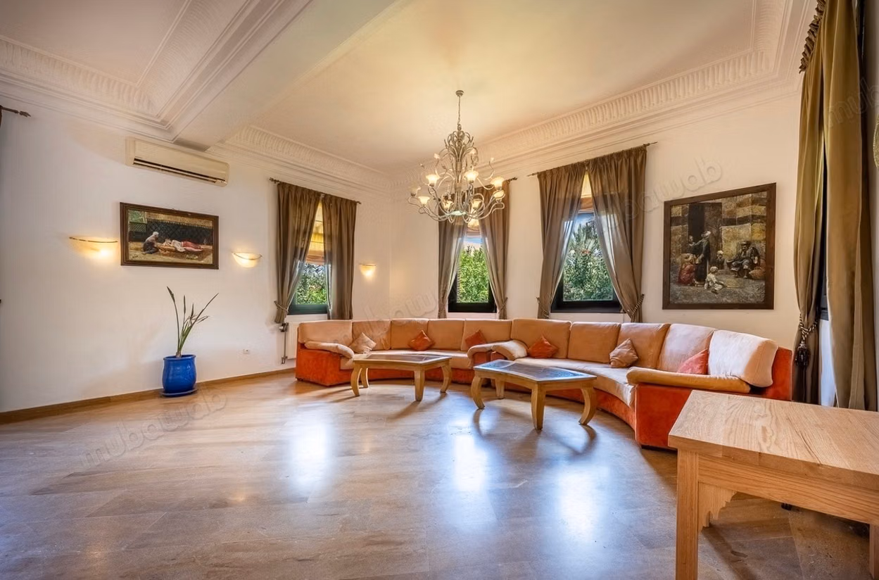 Affitto villa da 5 a 9 suite ad Amelkis