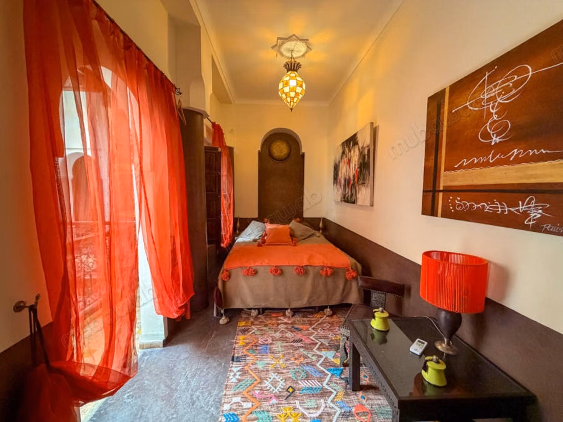 Riad de 4 chambres – Beaux volumes – 131m² sol