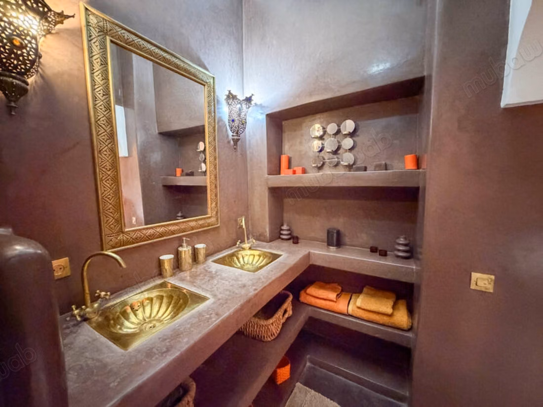 Riad de 4 chambres – Beaux volumes – 131m² sol