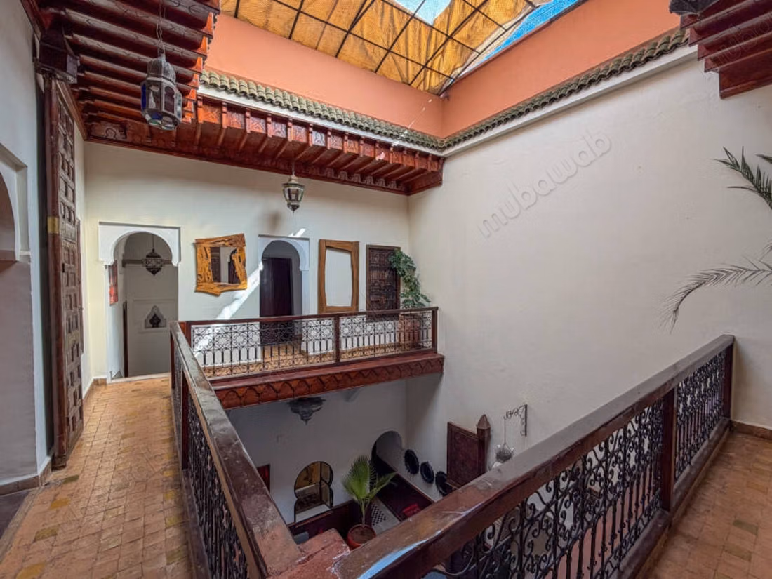 Riad de 4 chambres – Beaux volumes – 131m² sol