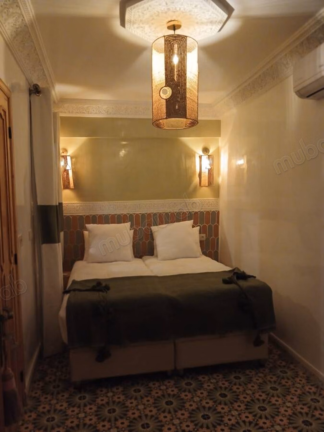 Riad 3 chambres – Entièrement rénové – Accès voiture