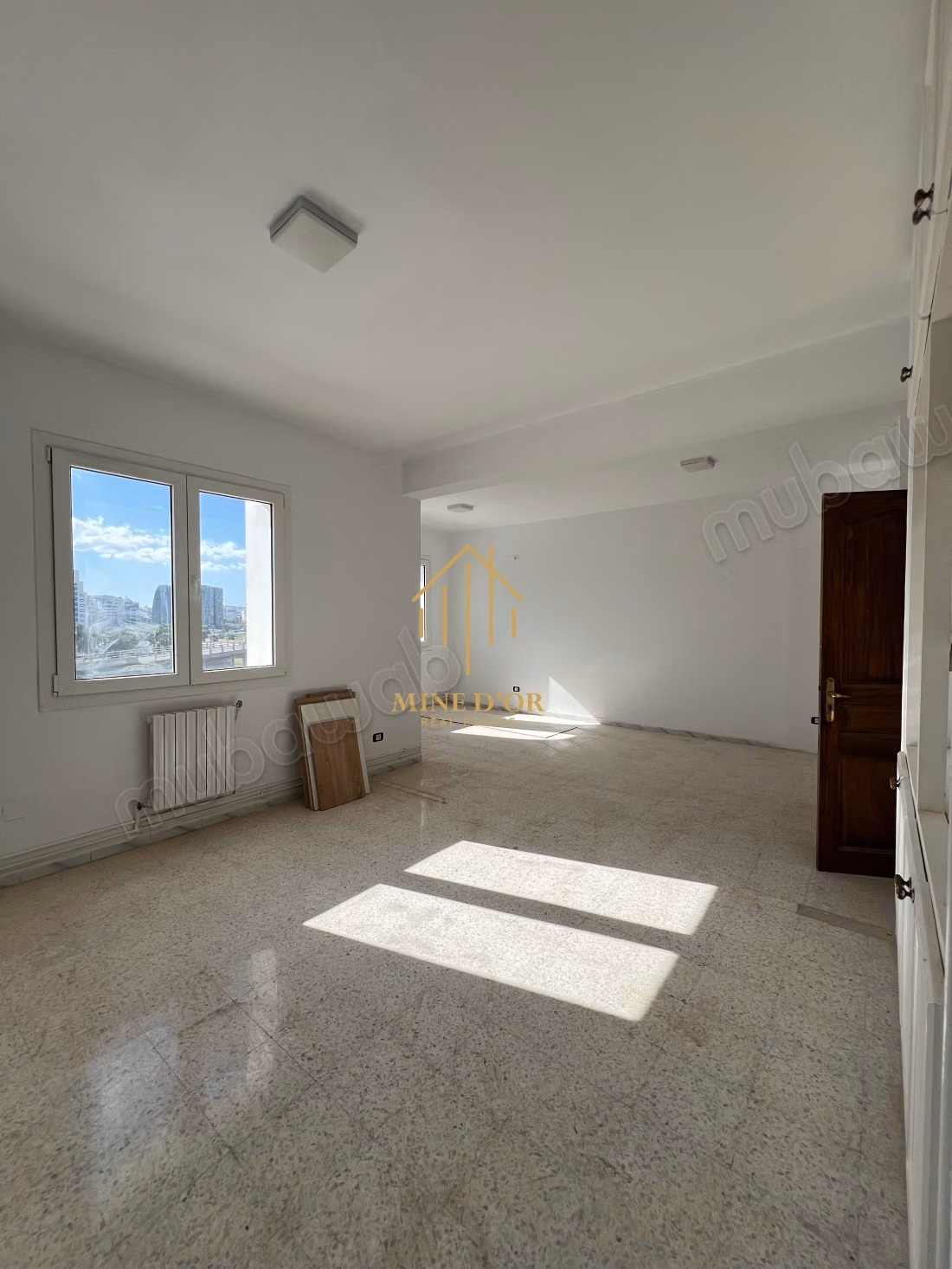 For rent - two office floors in Charguia 2