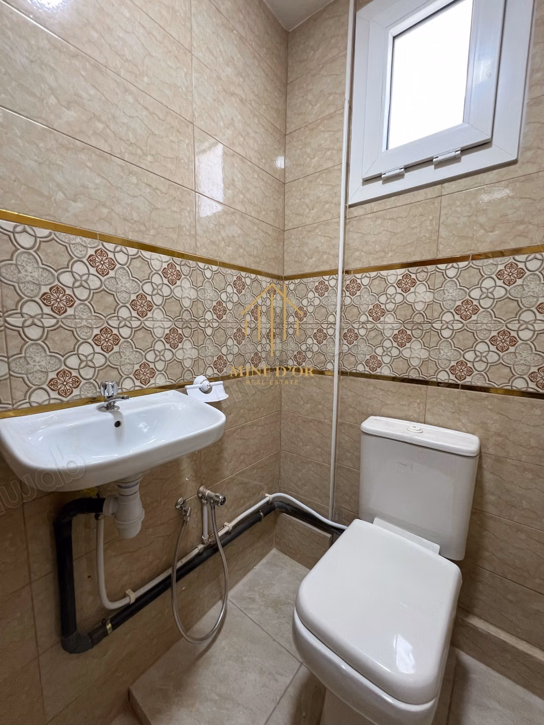 For rent - two office floors in Charguia 2