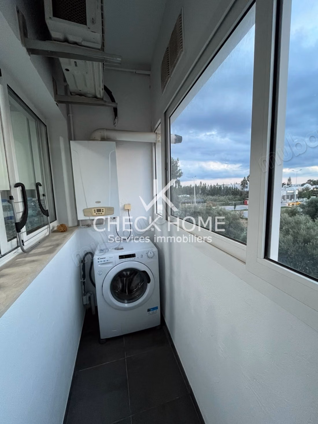 Location annuelle S2 avec grande terrasse Mrezga