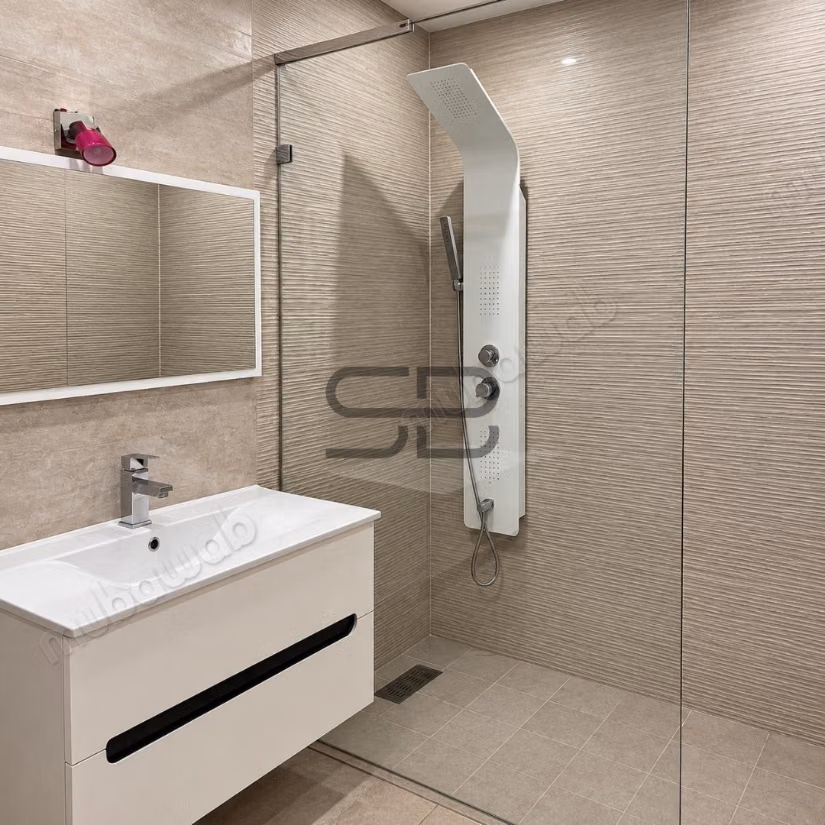 Moderne Lege Appartement Driehoek van Goud