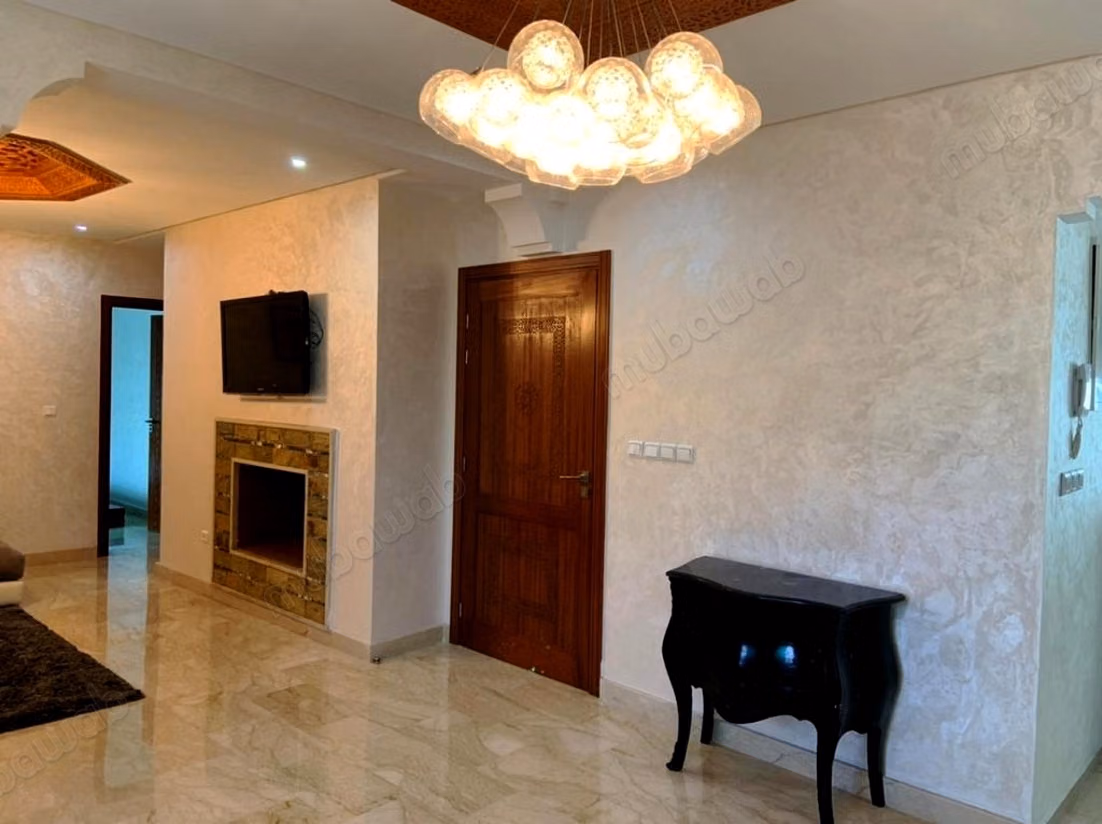 Apartamento amueblado de 2 habitaciones en alquiler en Palmier