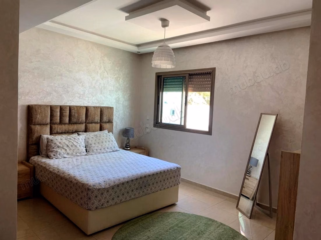 Apartamento amueblado de 2 habitaciones en alquiler en Palmier