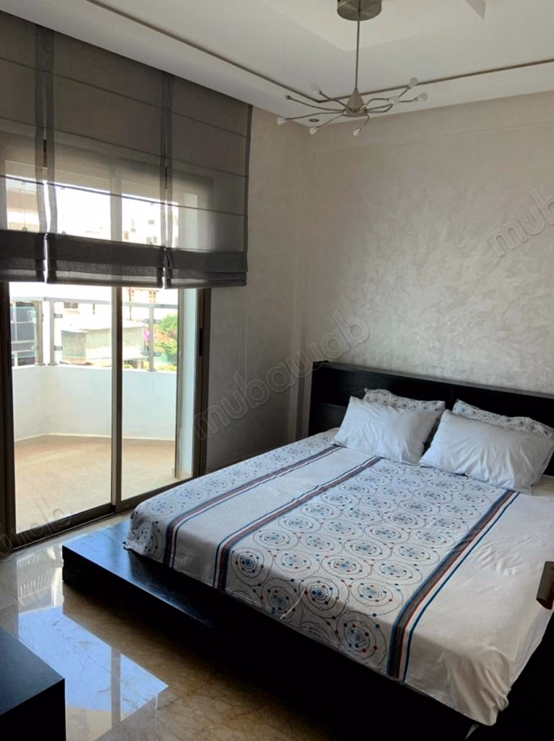 Apartamento amueblado de 2 habitaciones en alquiler en Palmier