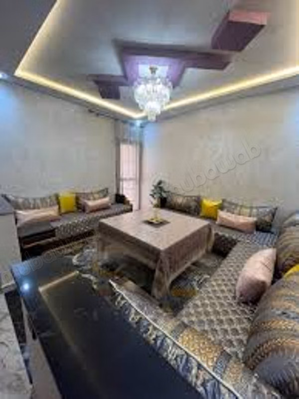 Superbe appartement à louer à Béni Mellal. 4 pièces. Bien meublé
