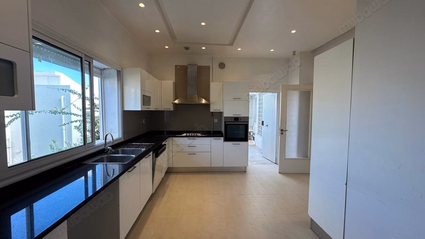 Modern Duplex for Rent in La Marsa, Tunis