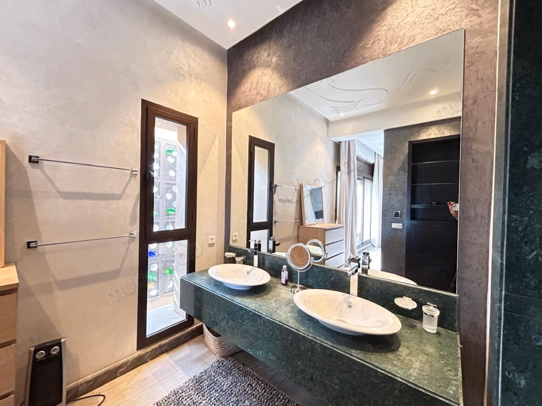 Superbe villa 4 ch à louer 
Amelkis 1