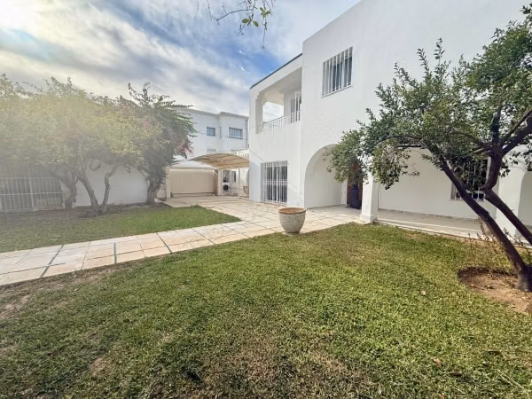 Villa avec Jardin à 5 Min de La Marsa Plage