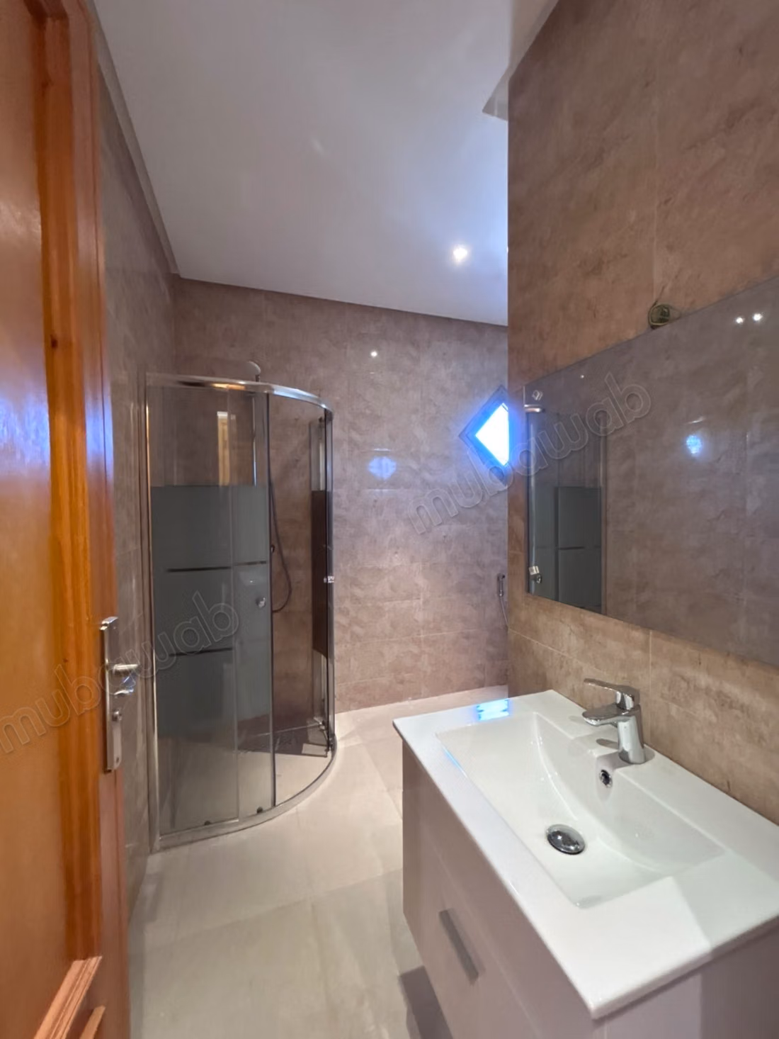 Villa Vide à la Location à Targa 
Marrakech