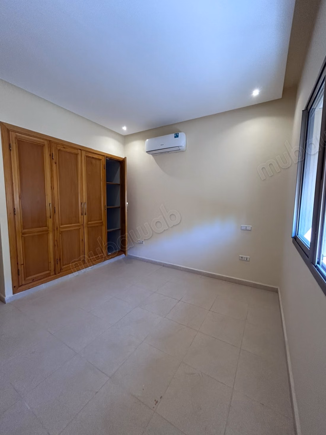 Villa Vide à la Location à Targa 
Marrakech