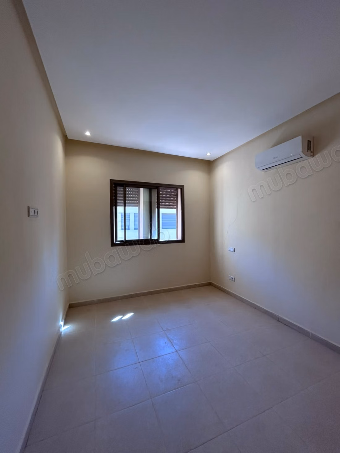 Villa Vide à la Location à Targa 
Marrakech