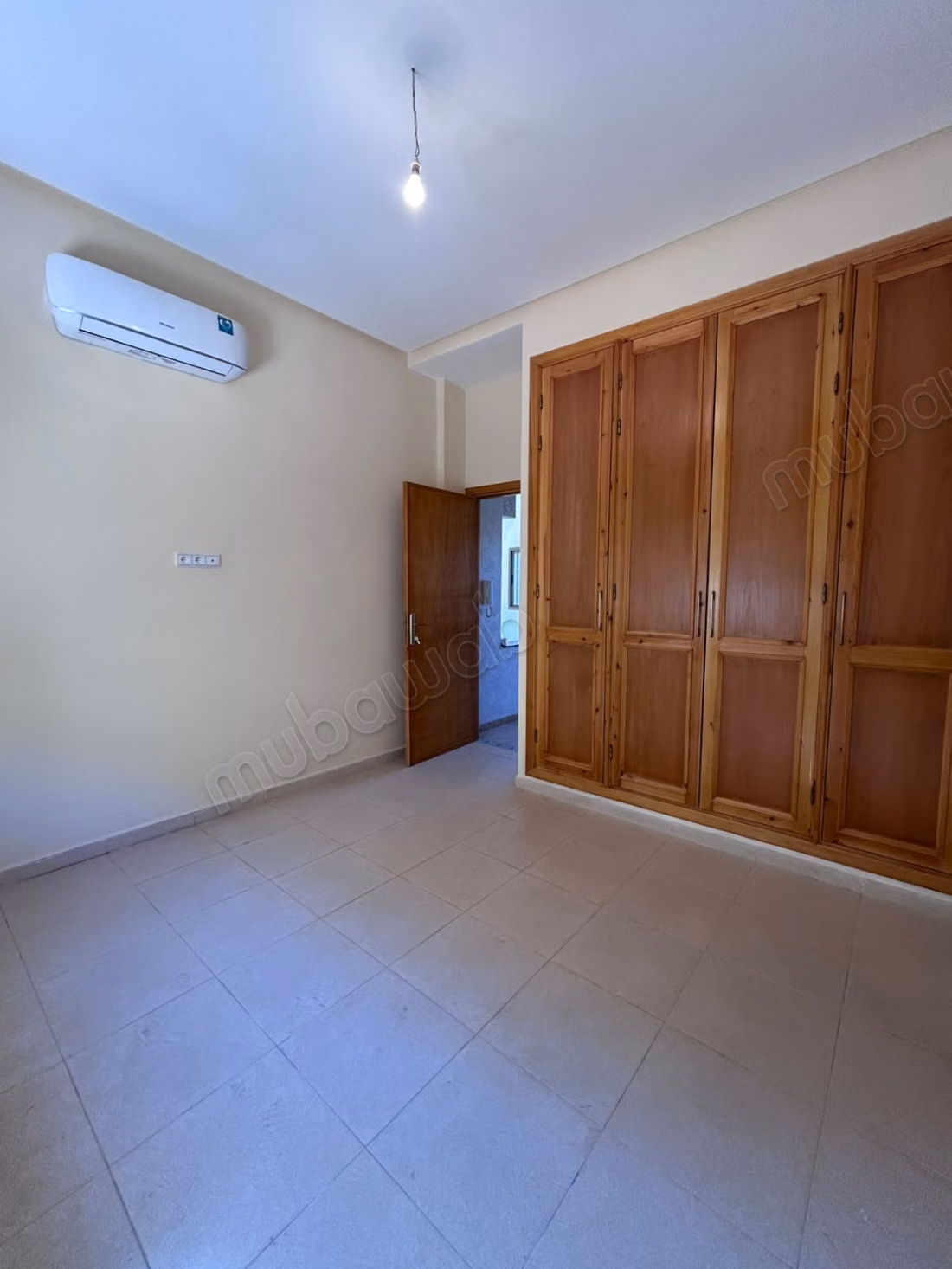 Villa Vide à la Location à Targa 
Marrakech